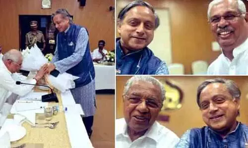 മുഖ്യമന്ത്രിക്കും ഗവർണർക്കുമൊപ്പമുള്ള സെൽഫി ചിത്രങ്ങളുമായി ശശി തരൂർ