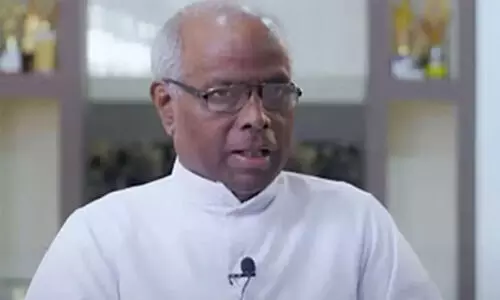 ഫാ. പോൾ തേലക്കാട്ടിനെതിരായ വ്യാജരേഖ കേസ്​: കുറ്റം ചുമത്തൽ നടപടികളടക്കം മാറ്റിവെക്കാൻ ഉത്തരവ്​​