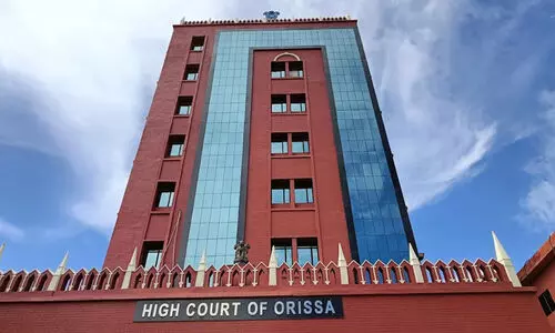 ഭാര്യക്ക് ജീവനാംശം നൽകാതിരിക്കാൻ ജോലി ഉപേക്ഷിച്ച എൻജിനീയറെ ശാസിച്ച് ഒഡിഷ ഹൈകോടതി