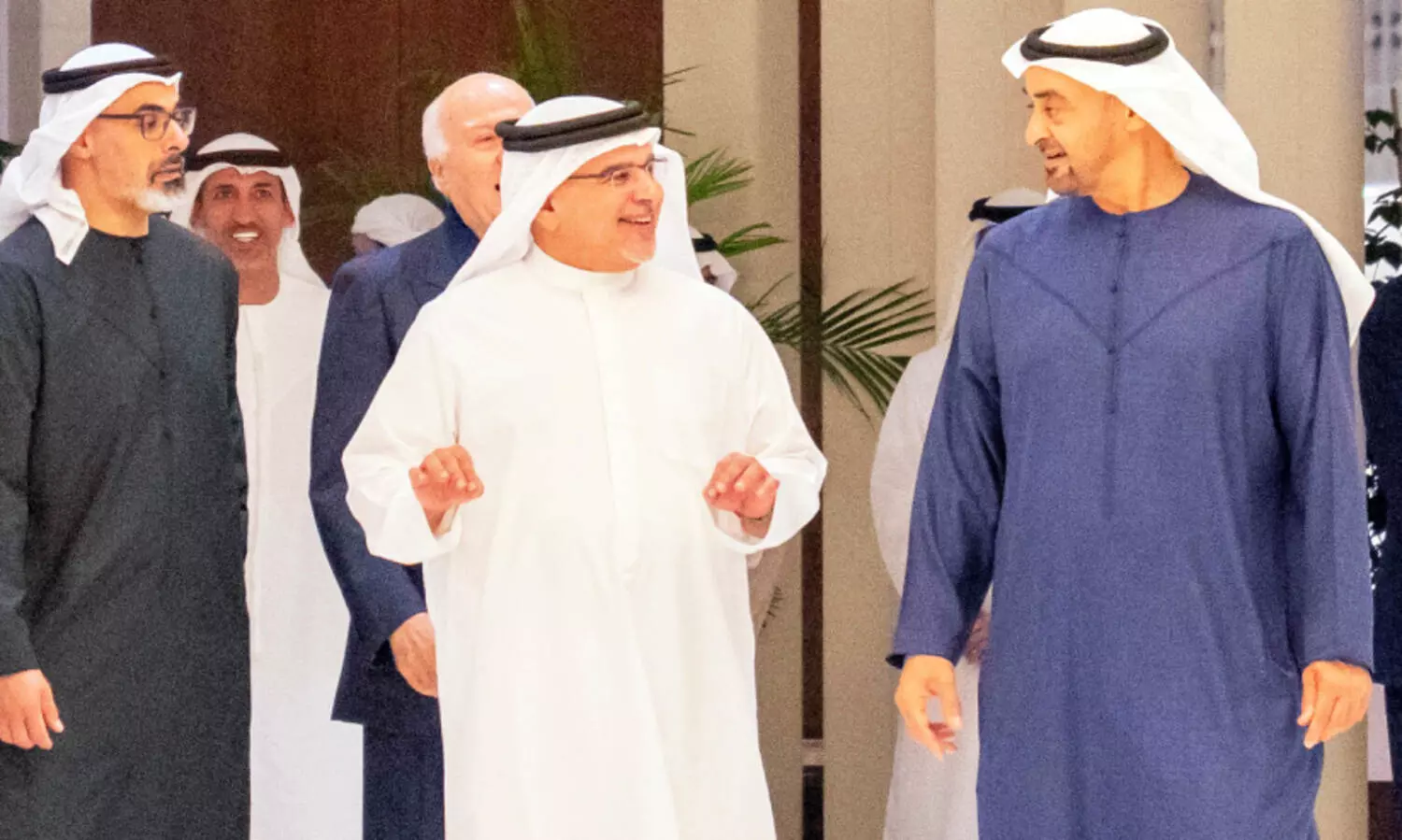 യു.​എ.​ഇ പ്ര​സി​ഡ​ന്‍റു​മാ​യി കൂ​ടി​ക്കാ​ഴ്ച ന​ട​ത്തി കി​രീ​ടാ​വ​കാ​ശി