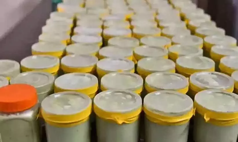 കഞ്ചാവ് ചേർത്ത കുൽഫി, ബർഫി, മിഠായി... വിപണിയിലെത്തുന്നത് ലഹരിയുടെ പുത്തൻ വകഭേദങ്ങൾ കഞ്ചാവ് ചേർത്ത കുൽഫി, ബർഫി, മിഠായി... വിപണിയിലെത്തുന്നത് ലഹരിയുടെ പുത്തൻ വകഭേദങ്ങൾ