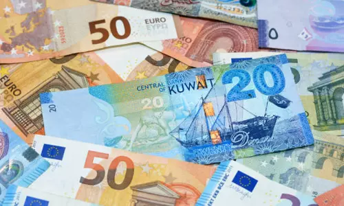 കു​വൈ​ത്ത് പൗ​ര​ന്മാ​രു​ടെ ക​ട​ങ്ങ​ൾ തീ​ർ​ക്കാ​ൻ ദേ​ശീ​യ കാ​മ്പ​യി​ൻ