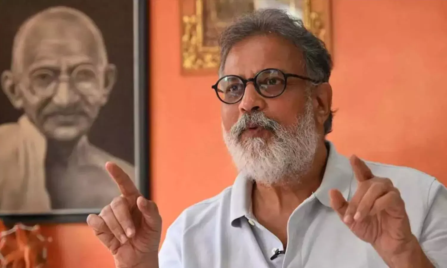 tushar gandhi 90987