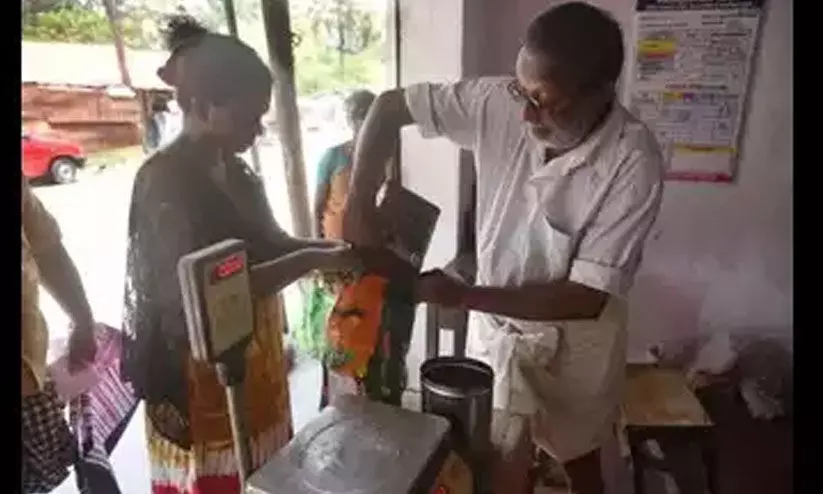 റേഷൻ വേതന പാക്കേജ്; സംഘടനകളുമായി മന്ത്രിമാർ ചർച്ച നടത്തും