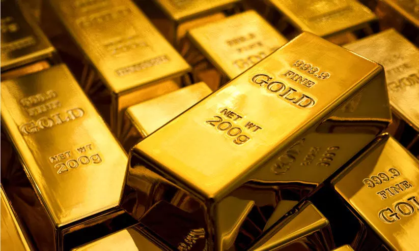 ന​ടി​യു​ടെ സ്വ​ർ​ണ​ക്ക​ട​ത്തി​ന് അ​ന്താ​രാ​ഷ്ട്ര ഹ​വാ​ല ബ​ന്ധ​മെ​ന്ന് ഡി.​ആ​ർ.​ഐ റി​പ്പോ​ർ​ട്ട്