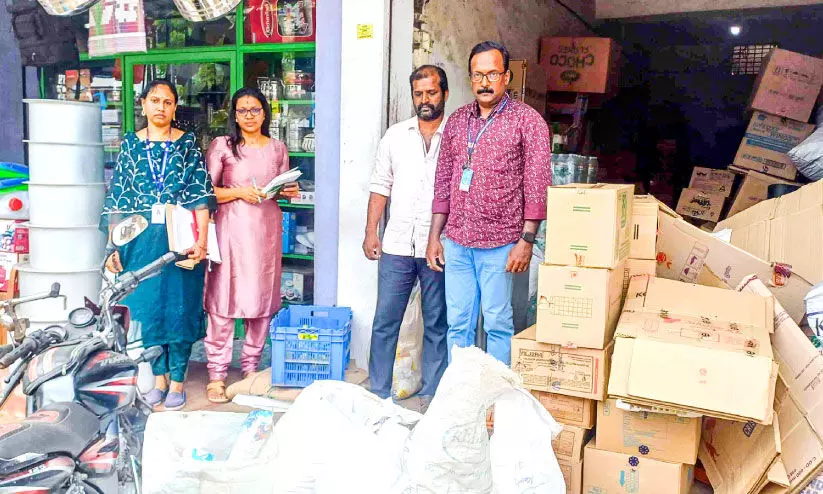 പന്മനയിൽ തദ്ദേശസ്വയംഭരണ വകുപ്പ് വിജിലൻസ് റെയ്​ഡ്