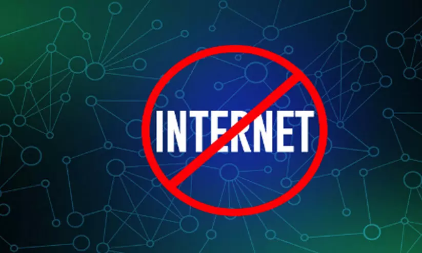 വെസ്റ്റ്ബംഗാളിൽ ഹോളി ആഘോഷത്തിനിടെ സംഘർഷം; ഇന്റർനെറ്റ് താൽക്കാലികമായി വിഛേദിച്ച് സർക്കാർ വെസ്റ്റ്ബംഗാളിൽ ഹോളി ആഘോഷത്തിനിടെ സംഘർഷം; ഇന്റർനെറ്റ് താൽക്കാലികമായി വിഛേദിച്ച് സർക്കാർ