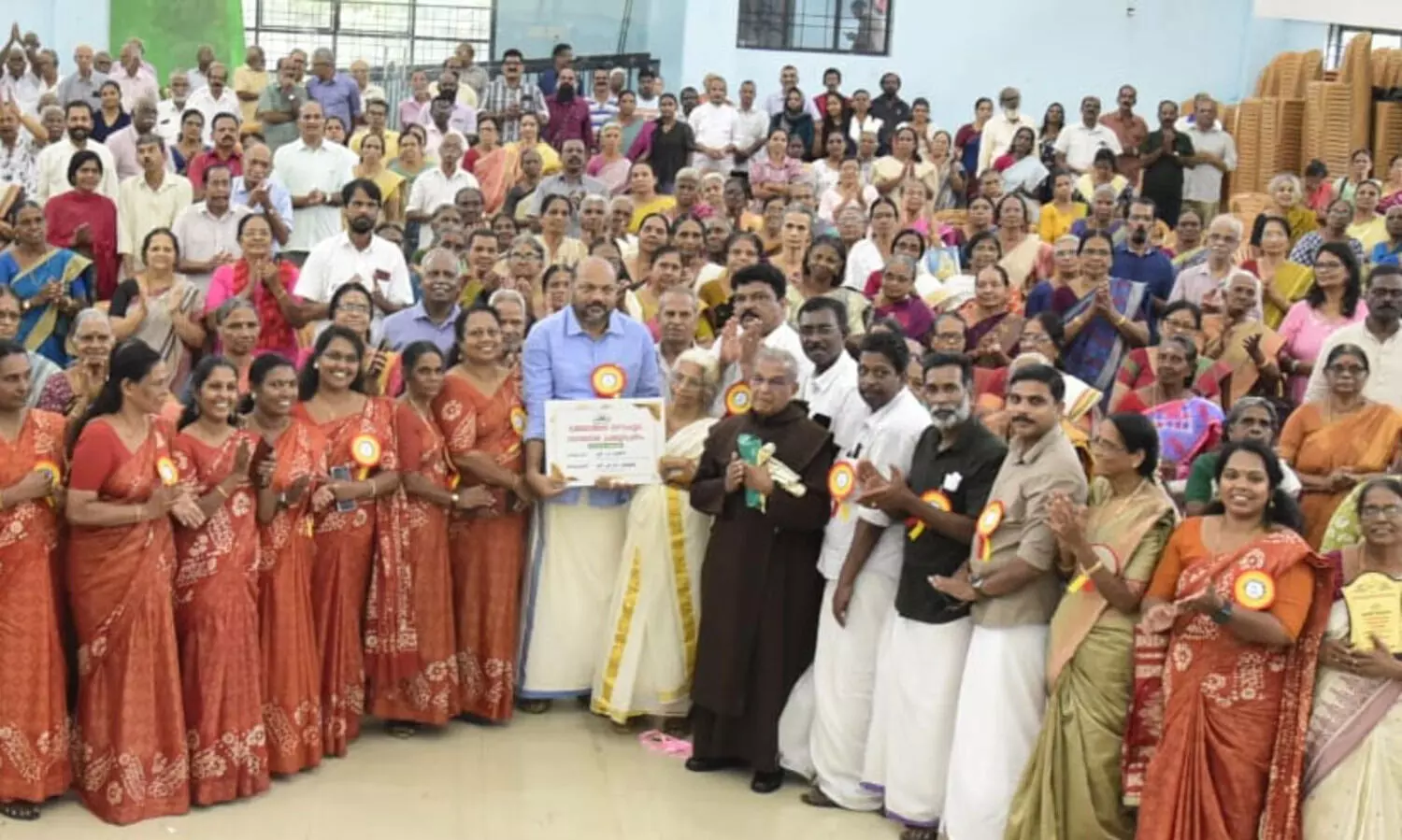 പി. രാജീവ് ഏലൂർ നഗരസഭയെ വയോജന സൗഹൃദ നഗരസഭയായി പ്രഖ്യാപിച്ചു