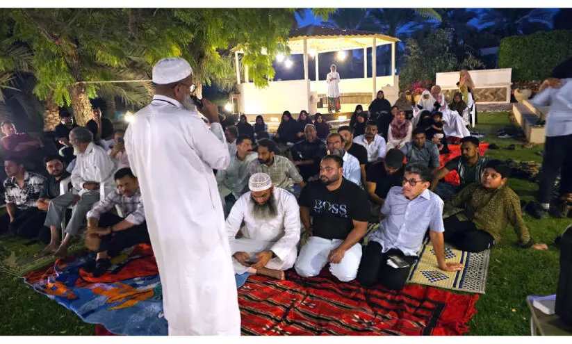 അരൂർ മഹല്ല് പ്രവാസി സഭ ഇഫ്താർ അരൂർ മഹല്ല് പ്രവാസി സഭ ഇഫ്താർ