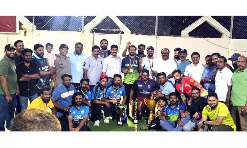 റമദാൻ ഇൻഡോർ ക്രിക്കറ്റ് ടൂർണമെന്റ് സമാപിച്ചു റമദാൻ ഇൻഡോർ ക്രിക്കറ്റ് ടൂർണമെന്റ് സമാപിച്ചു