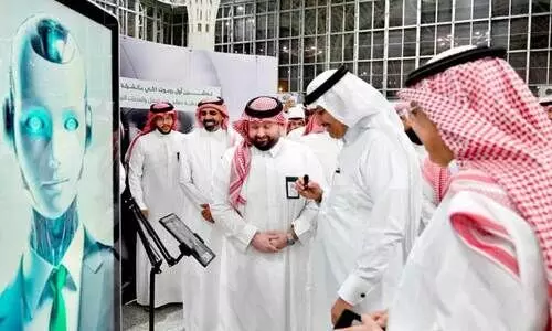 സൗ​ദി​യി​ലെ ആ​ദ്യ​ ‘ഡി​ജി​റ്റ​ൽ ജീ​വ​ന​ക്കാ​ര​ന്​’ നി​യ​മ​നം