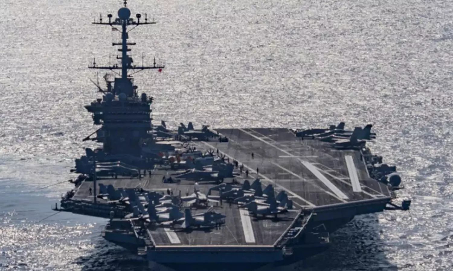 ചെങ്കടലിൽ ഏതൊക്കെ കപ്പലുകൾക്ക് കടന്നുപോകാമെന്ന് തീരുമാനിക്കേണ്ടത് ഹൂതികളല്ല, ആക്രമണം തുടരുമെന്ന് യു.എസ്; തിരിച്ചടിക്കുമെന്ന് ഹൂതികൾ