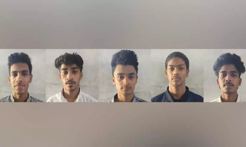 വെള്ളിമാടുകുന്ന് വിദ്യാർത്ഥി സംഘർക്ഷം; മുൻവൈരാഗ്യംവെച്ച് ആക്രമിച്ച അഞ്ച് വിദ്യാർഥികൾ റിമാൻഡിൽ