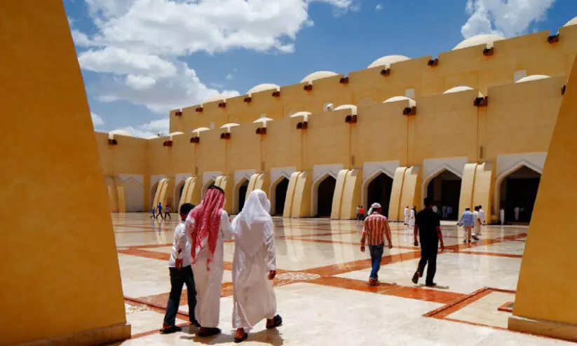 റമദാൻ: അവസാന പത്തിനൊരുങ്ങി ഔഖാഫ് റമദാൻ: അവസാന പത്തിനൊരുങ്ങി ഔഖാഫ്