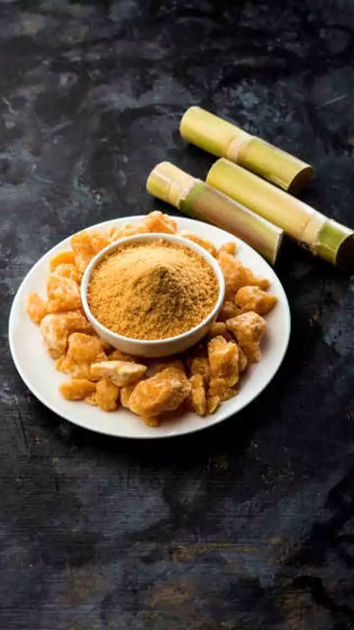 ശർക്കര നല്ലതൊക്കെയാണ്,  പക്ഷെ ചേർക്കുന്ന മായങ്ങൾ അറിയാതെ പോകരുത്!