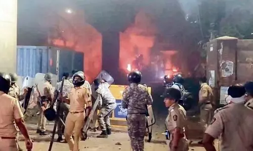 നാഗ്പൂരിൽ വനിതാ പൊലീസ് ഉദ്യോഗസ്ഥയെ ആക്രമിച്ചതായി കേസ്: സംഘർഷബാധിത പ്രദേശങ്ങളിൽ കർഫ്യൂ തുടരുന്നു