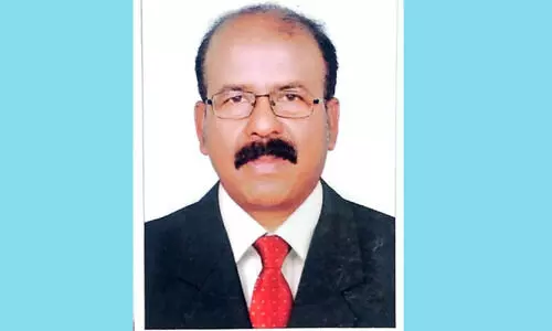 മൂ​ന്ന് പ​തി​റ്റാ​ണ്ടു​കാ​ല​ത്തെ പ്ര​വാ​സം: വൃ​ന്ദാ​വ​ന​ൻ യാ​ത്ര​പ​റ​യാ​നൊ​രു​ങ്ങു​ന്നു