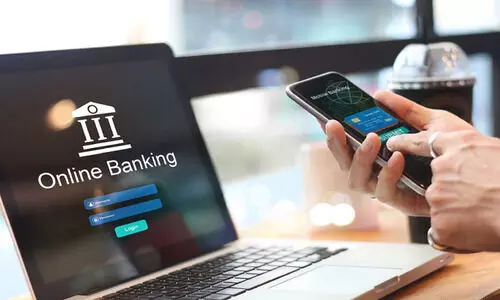 വ്യാ​ജ ഇ-​സ്റ്റോ​റു​ക​ൾ​ക്കാ​യി സി.​ആ​ർ ദു​രു​പ​യോ​ഗം ചെ​യ്യ​ൽ: ലൈ​സ​ൻ​സു​ള്ള​തും മ​അ്റൂ​ഫ് ഒ​മാ​ൻ പ്ലാ​റ്റ്‌​ഫോ​മി​ൽ പ​രി​ശോ​ധി​ച്ചു​റ​പ്പി​ച്ച​തു​മാ​യ ഇ-​കോ​മേ​ഴ്‌​സ് പ്ലാ​റ്റ്‌​ഫോ​മു​ക​ൾ വ​ഴി മാ​ത്ര​മാ​യി വാ​ങ്ങ​ലു​ക​ൾ ന​ട​ത്ത​ണം