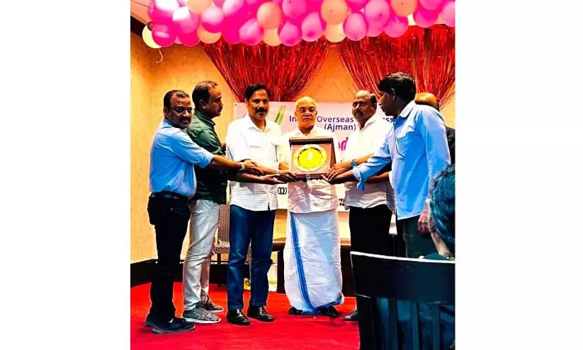 യാ​ത്ര​യ​യ​പ്പ്​ ന​ൽ​കി