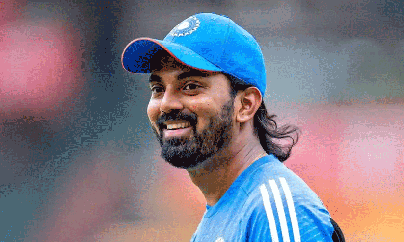 ആദ്യം ക്യാപ്റ്റൻസി വേണ്ടെന്ന് വെച്ചു ഇപ്പോൾ ഓപ്പണിങ്ങും? അടിമുടി മാറി കെ.എൽ. രാഹുൽ!