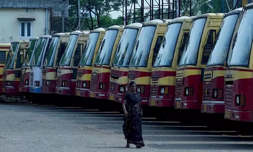 ജീവനക്കാരുടെ വിഹിതവും വക മാറ്റി കെ.എസ്.ആർ.ടി.സി ജീവനക്കാരുടെ വിഹിതവും വക മാറ്റി കെ.എസ്.ആർ.ടി.സി