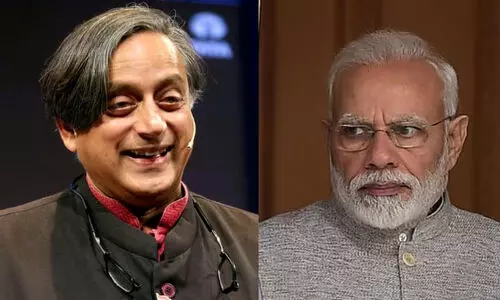 മോദിയെ വീണ്ടും പ്രശംസിച്ച് തരൂർ; യുക്രെയ്ൻ യുദ്ധത്തിൽ സ്വീകരിച്ചത് ശരിയായ നിലപാടെന്ന് കോൺഗ്രസ് എം.പി