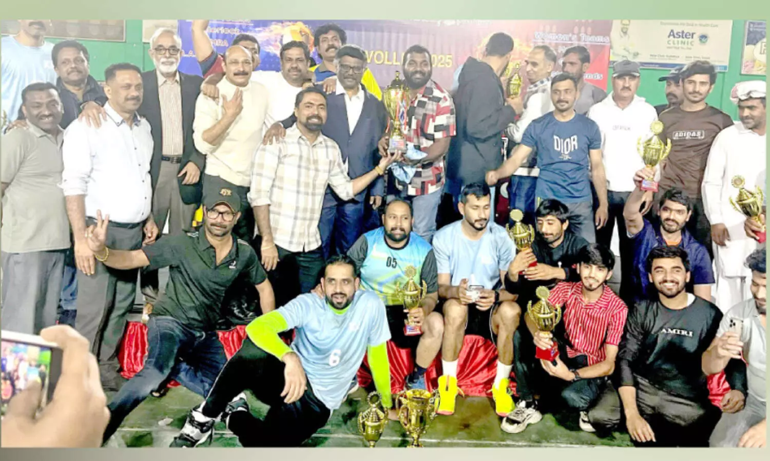 വോ​ളി​ബാ​ൾ ടൂ​ർ​ണ​മെ​ന്റി​ൽ കെ.​സി.​എ ടീം ​വി​ജ​യി​ക​ളാ​യി