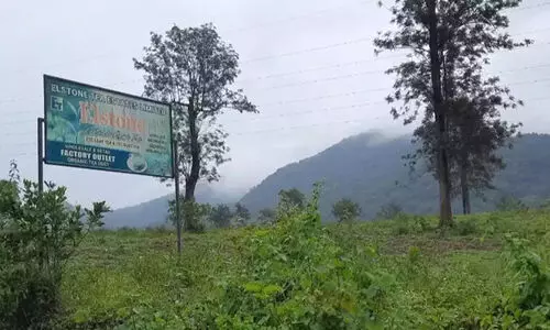 ഭൂമിക്ക് നഷ്ടപരിഹാരം: സർക്കാർ തീരുമാനം കോടതി വിധിക്ക്​ വിധേയം