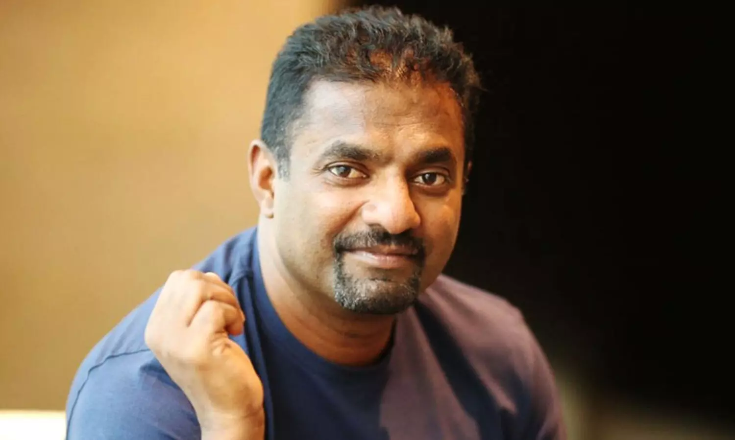 ബിവറേജസ് കാൻ നിർമാണത്തിന് ജമ്മു കശ്മീരിൽ ലഭിച്ച ഭൂമി തിരിച്ചുനൽകി മുത്തയ്യ മുരളീധരൻ