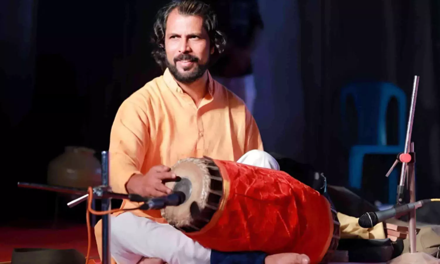 കേരള സംഗീത നാടക അക്കാദമിയുടെ ഗുരുപൂജ പുരസ്കാര നിറവിൽ മുക്കം സലീം