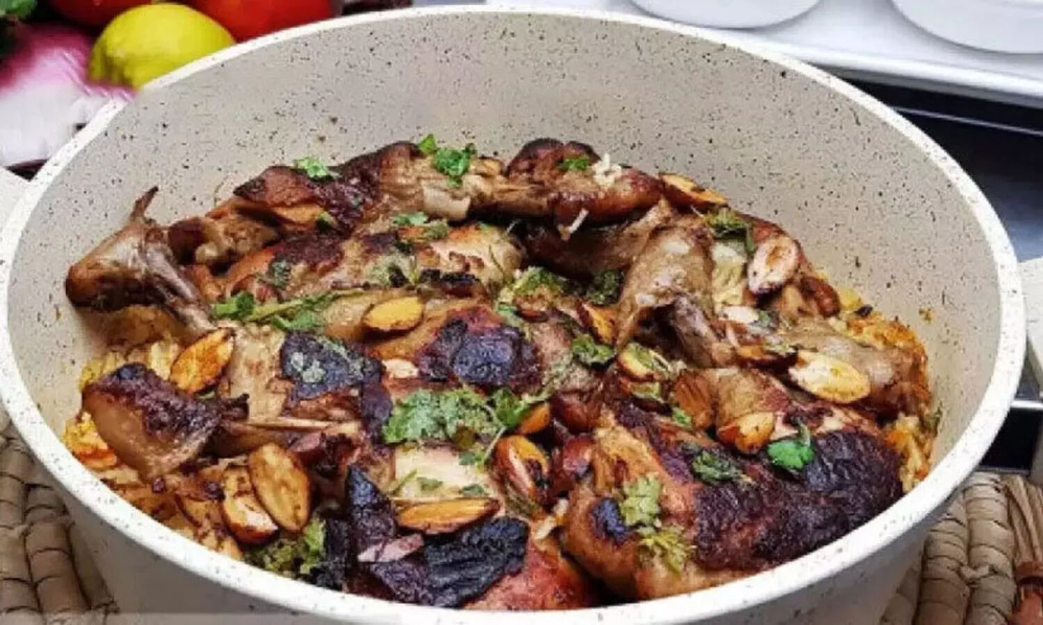 ചൂ​ടോ​ടെ ക​ഴി​ക്കാം ചി​ക്ക​ൻ ക​ബ്സ