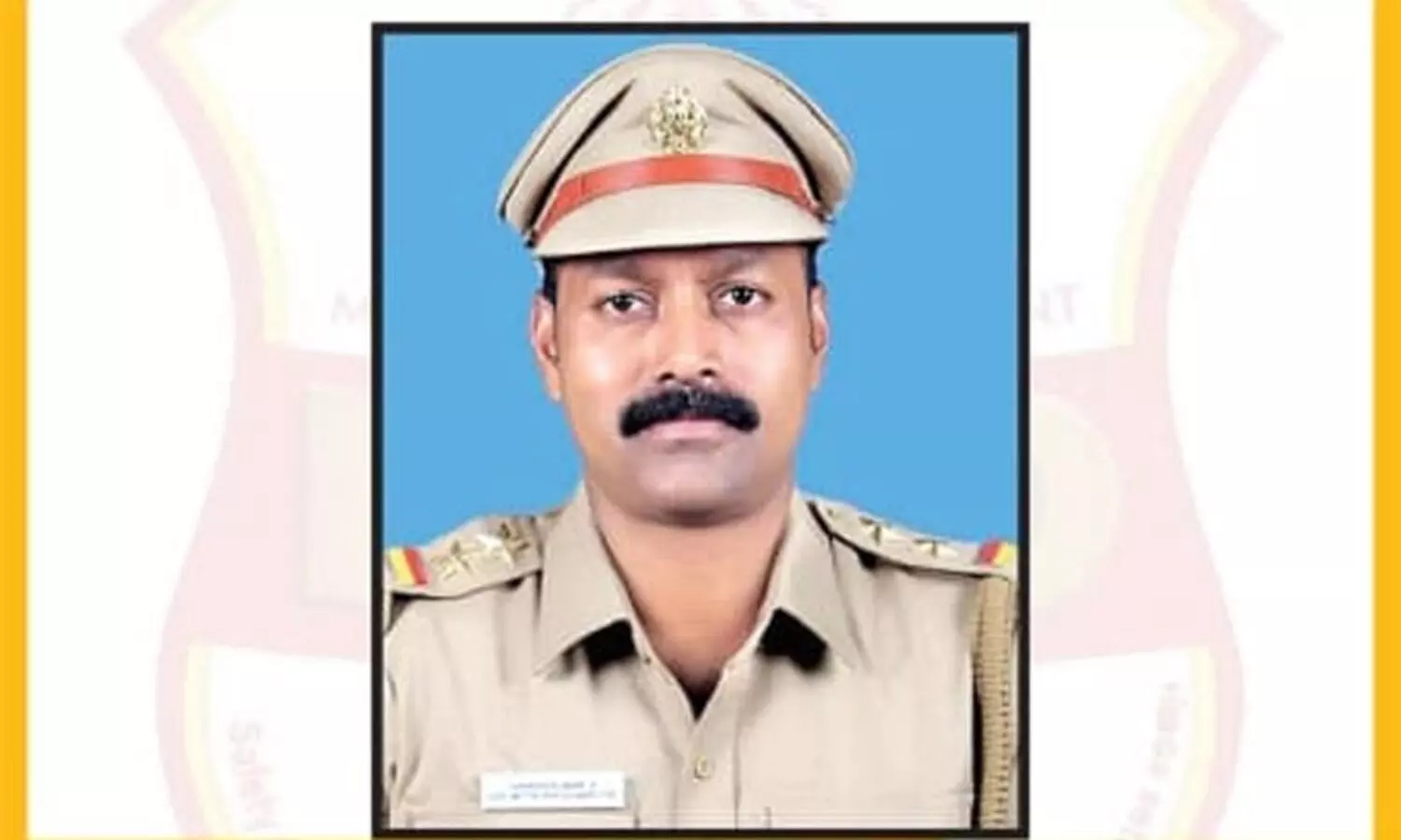 യാത്രയയപ്പിനെത്തിയില്ല; അന്വേഷിച്ചെത്തിയപ്പോൾ കണ്ടത് എ.എം.വി.ഐ വീടിന് സമീപം കാറിൽ മരിച്ചനിലയിൽ