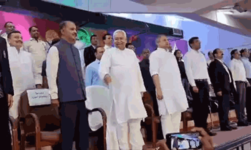 നിതീഷ് കുമാറിന് മാനസിക സ്ഥിരതയില്ല; മകനെ മുഖ്യമന്ത്രിയാക്കുന്നതാണ് നല്ലത് -ദേശീയ ഗാനത്തെ അപമാനിച്ച സംഭവത്തിൽ വിമർശനവുമായി റാബ്രി ദേവി