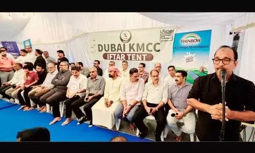 ദുബൈ കെ.എം.സി.സി ടെന്‍റിൽ തൃശൂർ ജില്ല ഇഫ്താർ സംഗമം