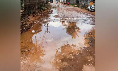 കിള്ളി-മേച്ചിറ റോഡുപണി തീരുന്നില്ല; ദുരിതംപേറി നാട്ടുകാർ