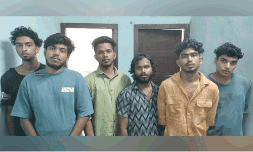 Three policemen injured in drug gang attack in Pala