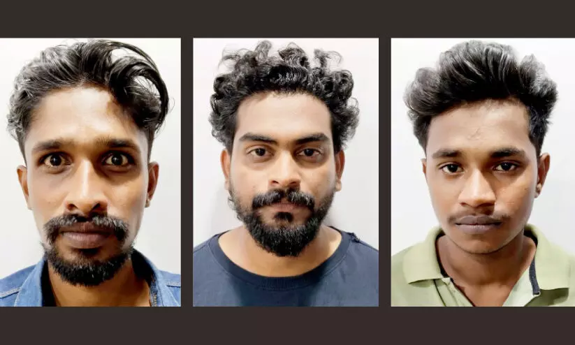 ഫോ​ണി​ലേ​ക്ക​യ​ച്ച സ​ന്ദേ​ശ​ത്തി​ന്റെ പേ​രി​ൽ 17കാ​ര​ന് മ​ർ​ദ​നം; പ്ര​തി​ക​ൾ പി​ടി​യി​ൽ