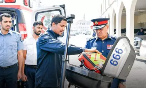 മോ​ട്ടോ​ർ സൈ​ക്കി​ൾ ആം​ബു​ല​ൻ​സ് അ​വ​ത​രി​പ്പി​ച്ച് ബ​ഹ്റൈ​ൻ