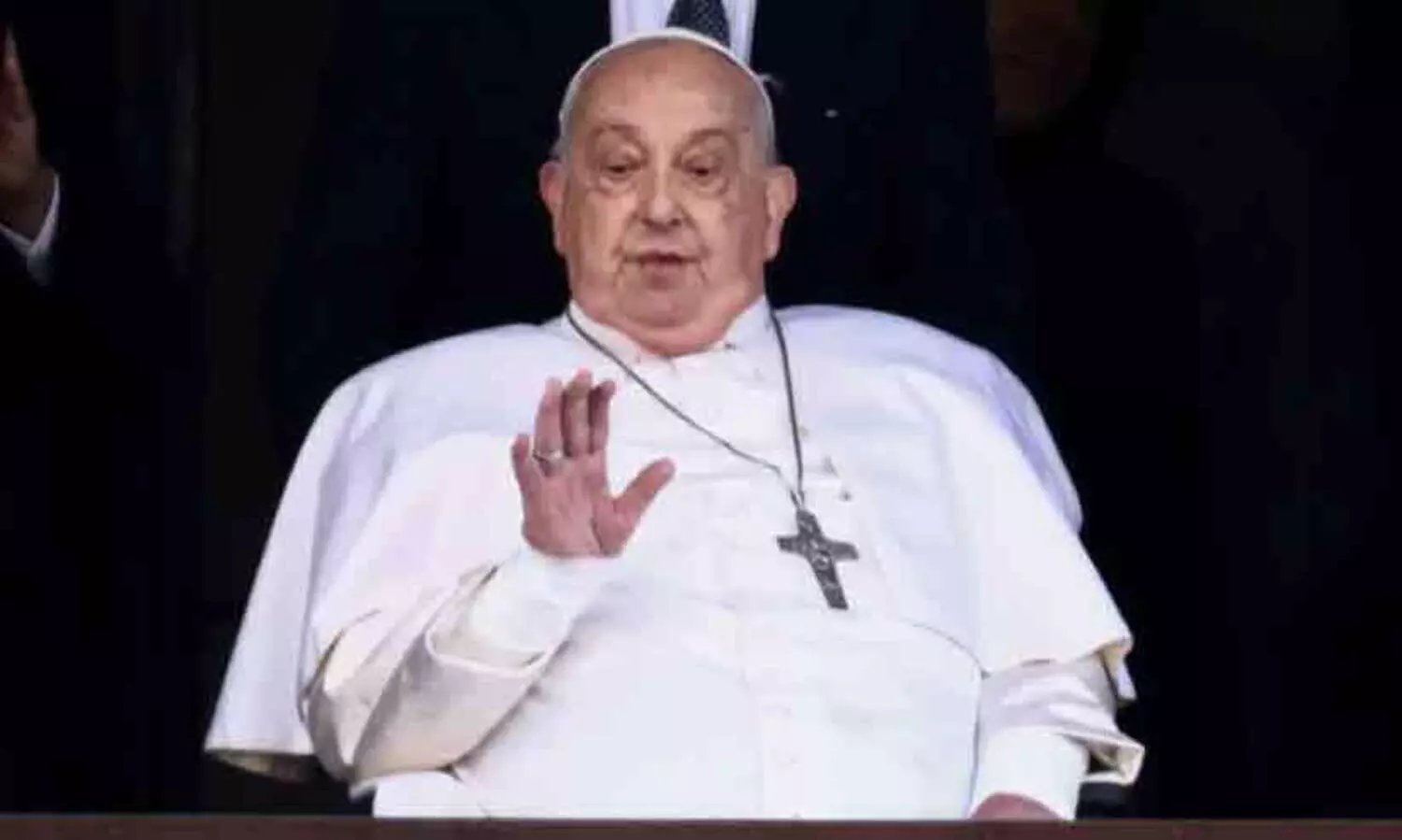 എല്ലാവർക്കും നന്ദി; മാർപാപ്പ ആശുപത്രി വിട്ടു, ഇനി രണ്ട് മാസം വിശ്രമം