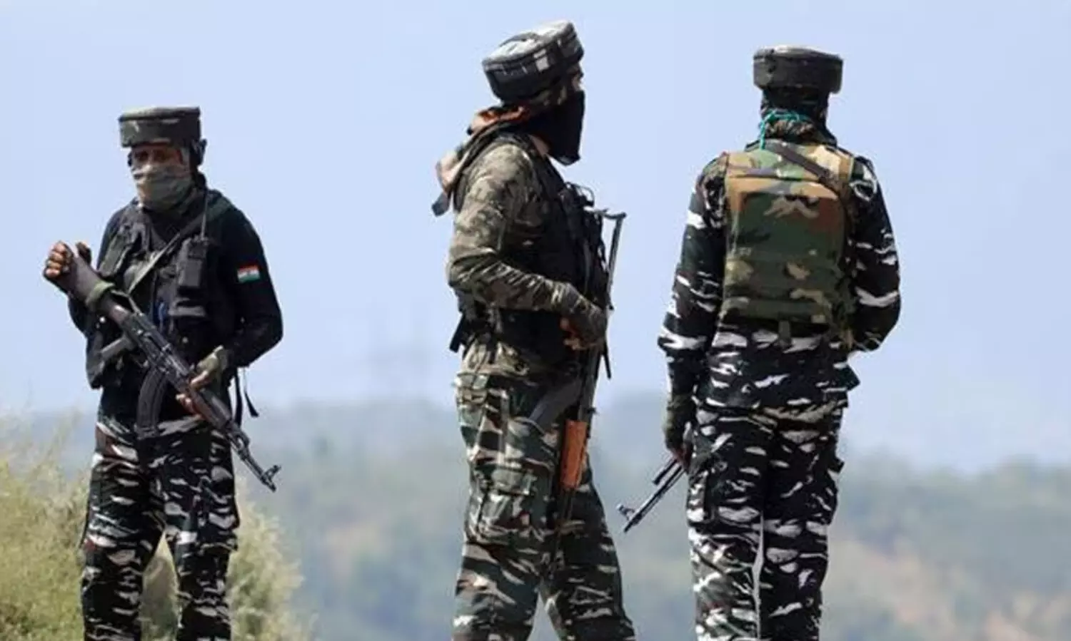 ജമ്മുകാശ്മീരിലെ കത്വയിൽ ഭീകരരും സുരക്ഷാസേനയും ഏറ്റുമുട്ടി