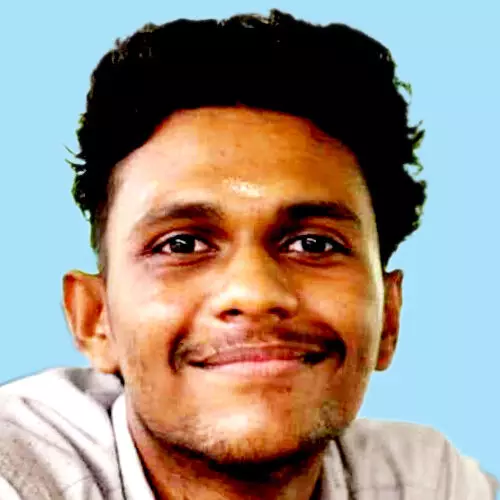 സ്കൂ​ട്ട​റി​ൽ ടോ​റ​സ് ലോ​റി​യി​ടി​ച്ച് എ​ൻ​ജി​നീ​യ​റി​ങ് വി​ദ്യാ​ർ​ഥി​ക്ക്  ദാ​രു​ണാ​ന്ത്യം