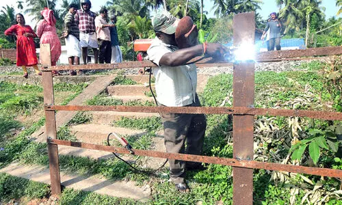 സുരക്ഷ ശക്തമാക്കി റെയിൽവേ; വലഞ്ഞ് ജനം