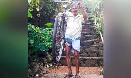 ഒരു നാടിനെ പത്രം വായിപ്പിച്ച ലത്തീഫ് അണ്ണൻ ഓർമയായി