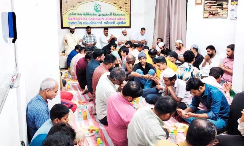 സമസ്ത ജിദാലി ഏരിയ കമ്മിറ്റി ഇഫ്താർ സംഗമം സമസ്ത ജിദാലി ഏരിയ കമ്മിറ്റി ഇഫ്താർ സംഗമം