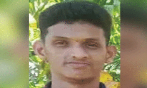 അപകടത്തിൽ പല്ലുകൾ നഷ്ടപ്പെട്ട മനോവിഷമത്തിൽ യു​വാ​വ് ജീ​വ​നൊ​ടു​ക്കി