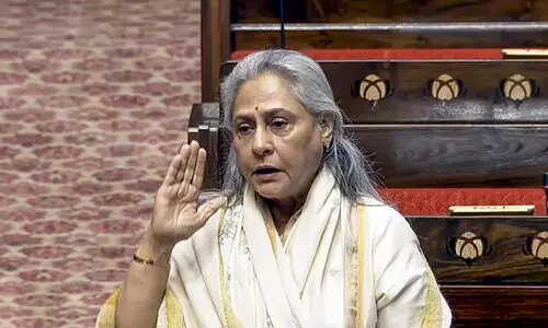 ആവിഷ്‍കാര സ്വാതന്ത്ര്യം എവിടെയെന്ന് ജയ ബച്ചൻ; ഏക്നാഥ് ഷിൻഡെ ശിവസേന പിളർത്തിയത് ബാബ സാഹിബിന് അപമാനമല്ലേയെന്നും ചോദ്യം