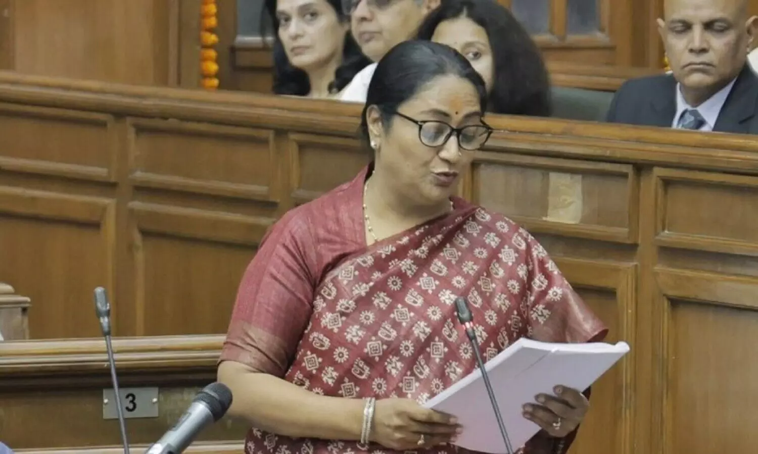 ഡൽഹിക്ക് ല​ക്ഷം കോ​ടിയുടെ ബജറ്റുമായി രേ​ഖ ഗു​പ്ത