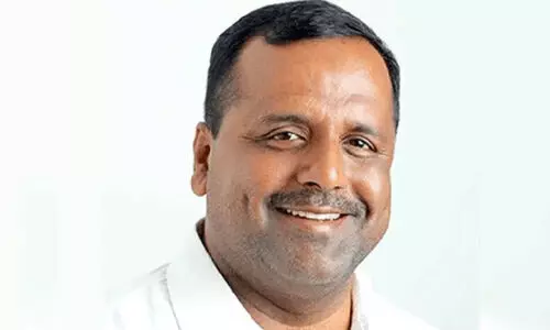 എം.​എ​ൽ.​എ​മാ​ർ ബ​ഹ​ളം തു​ട​ർ​ന്നാ​ൽ തീ​വ്ര ന​ട​പ​ടി -​സ്പീ​ക്ക​ർ ഖാ​ദ​ർ