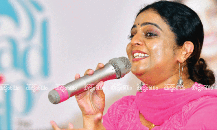 ‘സ്ത്രീകൾ പണത്തിനായി മറ്റൊരാളെ ആശ്രയിക്കേണ്ടി വരരുത്’ -അശ്വതി ശ്രീകാന്ത്