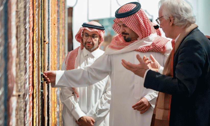 ജി​ദ്ദ വി​മാ​ന​ത്താ​വ​ള​ത്തി​ൽ ഇ​സ്​​ലാ​മി​ക്​ ആ​ർ​ട്​​സ്​ ബി​നാ​ലെ തു​ട​രു​ന്നു